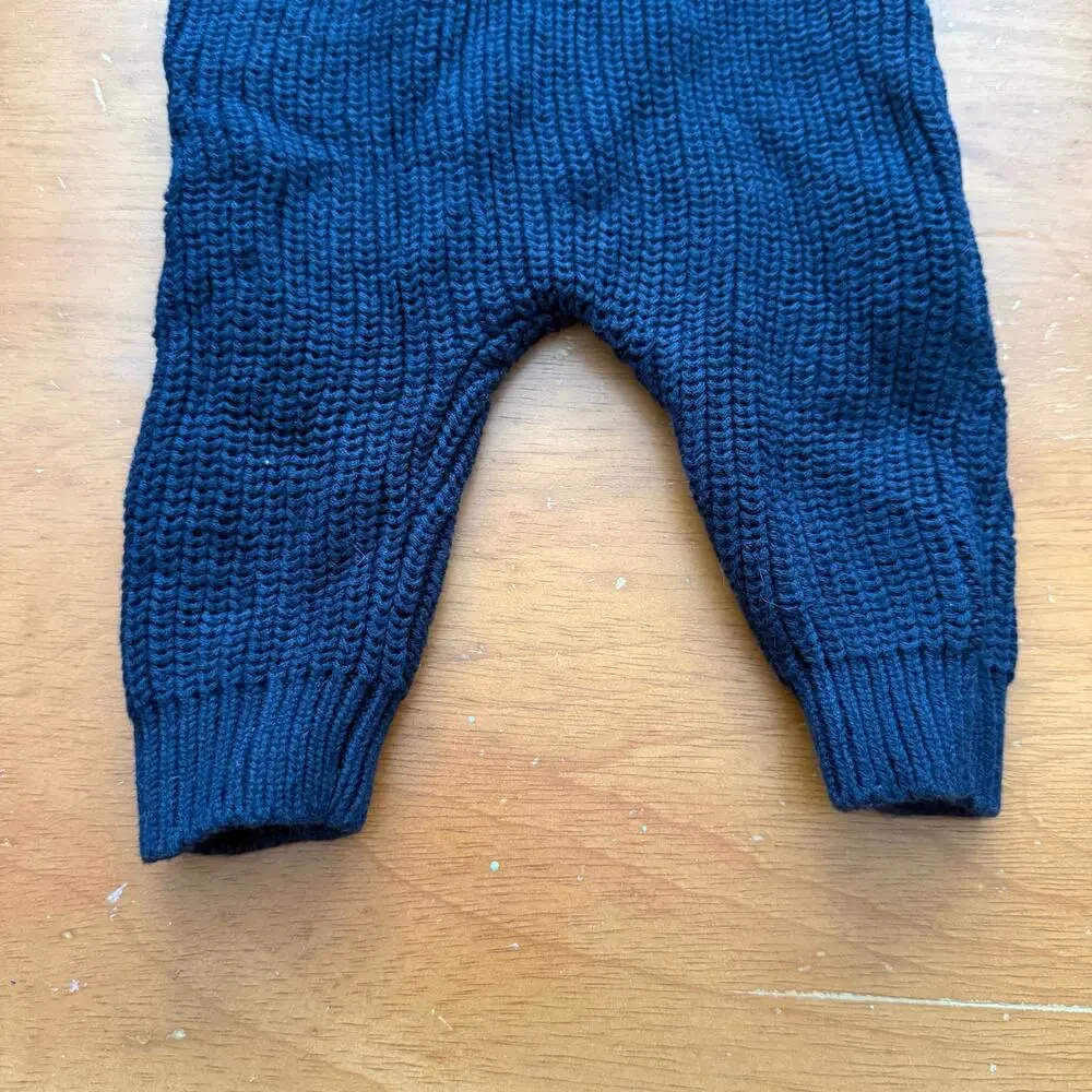 NWT Old Navy Navy Blue Sweater Overalls Romper Knit 0-3 Months Baby Boy Girl